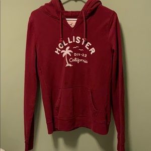 Maroon Hollister sweatshirt (L)
